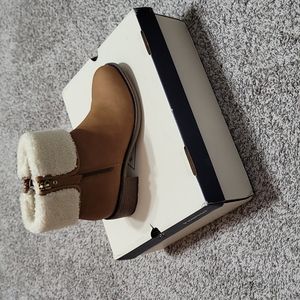 St. John's Bay Booties